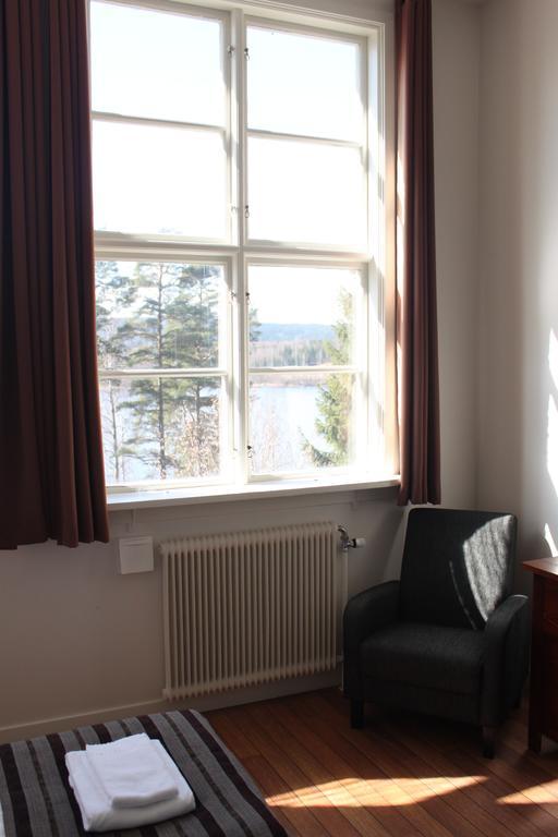 Guesthouse Eleven Hotel Арвика Экстерьер фото