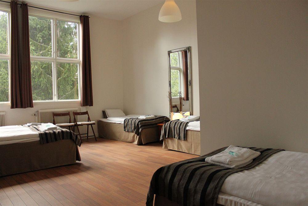 Guesthouse Eleven Hotel Арвика Экстерьер фото