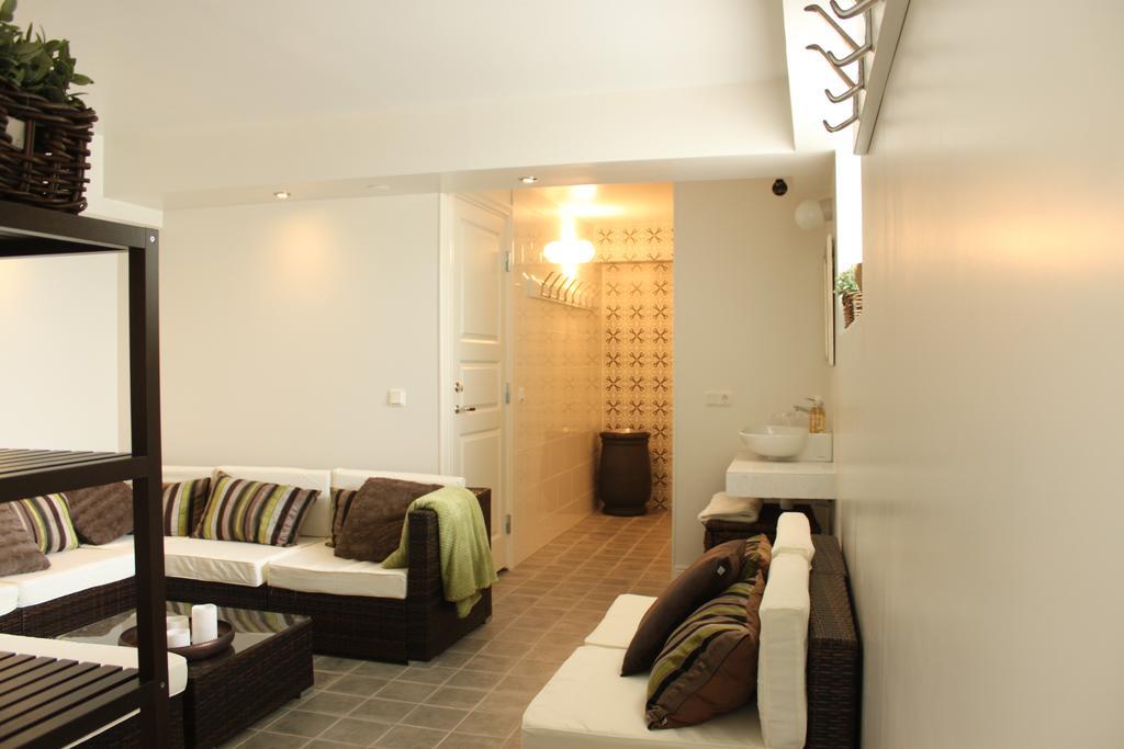 Guesthouse Eleven Hotel Арвика Экстерьер фото